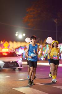 BIB: 42895
                            <button type="button" onclick="openModal(21617696)" class="btn btn-primary btn-sm float-right btn-popup" data-toggle="modal" data-target=".modal-high-quality">
                        <i class="fas fa-shopping-cart"></i> Add to Cart
                    </button>
                                            <button type="button" onclick="isThisMe(21617696, true)" class="btn btn-success btn-sm float-right btn-popup btn-isme hidden" data-toggle="tooltip" data-placement="bottom" title="นี่คือรูปของคุณใช่ไหม คลิกที่นี่เพื่อเอาเข้าอัลบั้ม">
                        <i class="fas fa-plus"></i> Add to album
                    </button>
                    <button type="button" onclick="isThisMe(21617696, false)" class="btn btn-warning btn-sm float-right btn-popup btn-isnotme hidden">
                        <i class="fas fa-ban"></i> Remove from album
                    </button>