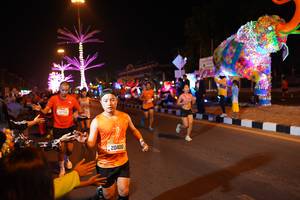 BIB: 22725, 20400
                            <button type="button" onclick="openModal(21425438)" class="btn btn-primary btn-sm float-right btn-popup" data-toggle="modal" data-target=".modal-high-quality">
                        <i class="fas fa-shopping-cart"></i> Add to Cart
                    </button>
                                            <button type="button" onclick="isThisMe(21425438, true)" class="btn btn-success btn-sm float-right btn-popup btn-isme hidden" data-toggle="tooltip" data-placement="bottom" title="นี่คือรูปของคุณใช่ไหม คลิกที่นี่เพื่อเอาเข้าอัลบั้ม">
                        <i class="fas fa-plus"></i> Add to album
                    </button>
                    <button type="button" onclick="isThisMe(21425438, false)" class="btn btn-warning btn-sm float-right btn-popup btn-isnotme hidden">
                        <i class="fas fa-ban"></i> Remove from album
                    </button>