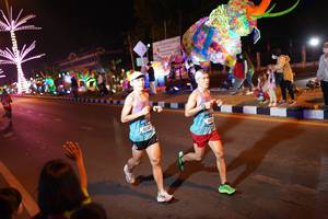 BIB: 423
                            <button type="button" onclick="openModal(21301850)" class="btn btn-primary btn-sm float-right btn-popup" data-toggle="modal" data-target=".modal-high-quality">
                        <i class="fas fa-shopping-cart"></i> Add to Cart
                    </button>
                                            <button type="button" onclick="isThisMe(21301850, true)" class="btn btn-success btn-sm float-right btn-popup btn-isme hidden" data-toggle="tooltip" data-placement="bottom" title="นี่คือรูปของคุณใช่ไหม คลิกที่นี่เพื่อเอาเข้าอัลบั้ม">
                        <i class="fas fa-plus"></i> Add to album
                    </button>
                    <button type="button" onclick="isThisMe(21301850, false)" class="btn btn-warning btn-sm float-right btn-popup btn-isnotme hidden">
                        <i class="fas fa-ban"></i> Remove from album
                    </button>