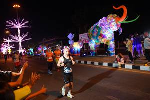 BIB: 40509
                            <button type="button" onclick="openModal(21405551)" class="btn btn-primary btn-sm float-right btn-popup" data-toggle="modal" data-target=".modal-high-quality">
                        <i class="fas fa-shopping-cart"></i> Add to Cart
                    </button>
                                            <button type="button" onclick="isThisMe(21405551, true)" class="btn btn-success btn-sm float-right btn-popup btn-isme hidden" data-toggle="tooltip" data-placement="bottom" title="นี่คือรูปของคุณใช่ไหม คลิกที่นี่เพื่อเอาเข้าอัลบั้ม">
                        <i class="fas fa-plus"></i> Add to album
                    </button>
                    <button type="button" onclick="isThisMe(21405551, false)" class="btn btn-warning btn-sm float-right btn-popup btn-isnotme hidden">
                        <i class="fas fa-ban"></i> Remove from album
                    </button>