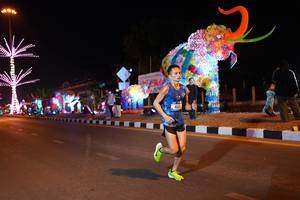 BIB: 411
                            <button type="button" onclick="openModal(21288453)" class="btn btn-primary btn-sm float-right btn-popup" data-toggle="modal" data-target=".modal-high-quality">
                        <i class="fas fa-shopping-cart"></i> Add to Cart
                    </button>
                                            <button type="button" onclick="isThisMe(21288453, true)" class="btn btn-success btn-sm float-right btn-popup btn-isme hidden" data-toggle="tooltip" data-placement="bottom" title="นี่คือรูปของคุณใช่ไหม คลิกที่นี่เพื่อเอาเข้าอัลบั้ม">
                        <i class="fas fa-plus"></i> Add to album
                    </button>
                    <button type="button" onclick="isThisMe(21288453, false)" class="btn btn-warning btn-sm float-right btn-popup btn-isnotme hidden">
                        <i class="fas fa-ban"></i> Remove from album
                    </button>