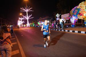 BIB: 41624
                            <button type="button" onclick="openModal(21293446)" class="btn btn-primary btn-sm float-right btn-popup" data-toggle="modal" data-target=".modal-high-quality">
                        <i class="fas fa-shopping-cart"></i> Add to Cart
                    </button>
                                            <button type="button" onclick="isThisMe(21293446, true)" class="btn btn-success btn-sm float-right btn-popup btn-isme hidden" data-toggle="tooltip" data-placement="bottom" title="นี่คือรูปของคุณใช่ไหม คลิกที่นี่เพื่อเอาเข้าอัลบั้ม">
                        <i class="fas fa-plus"></i> Add to album
                    </button>
                    <button type="button" onclick="isThisMe(21293446, false)" class="btn btn-warning btn-sm float-right btn-popup btn-isnotme hidden">
                        <i class="fas fa-ban"></i> Remove from album
                    </button>