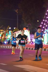 BIB: 77478, 77445
                            <button type="button" onclick="openModal(21616422)" class="btn btn-primary btn-sm float-right btn-popup" data-toggle="modal" data-target=".modal-high-quality">
                        <i class="fas fa-shopping-cart"></i> Add to Cart
                    </button>
                                            <button type="button" onclick="isThisMe(21616422, true)" class="btn btn-success btn-sm float-right btn-popup btn-isme hidden" data-toggle="tooltip" data-placement="bottom" title="นี่คือรูปของคุณใช่ไหม คลิกที่นี่เพื่อเอาเข้าอัลบั้ม">
                        <i class="fas fa-plus"></i> Add to album
                    </button>
                    <button type="button" onclick="isThisMe(21616422, false)" class="btn btn-warning btn-sm float-right btn-popup btn-isnotme hidden">
                        <i class="fas fa-ban"></i> Remove from album
                    </button>