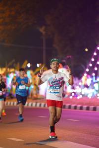 BIB: 40844
                            <button type="button" onclick="openModal(21616326)" class="btn btn-primary btn-sm float-right btn-popup" data-toggle="modal" data-target=".modal-high-quality">
                        <i class="fas fa-shopping-cart"></i> Add to Cart
                    </button>
                                            <button type="button" onclick="isThisMe(21616326, true)" class="btn btn-success btn-sm float-right btn-popup btn-isme hidden" data-toggle="tooltip" data-placement="bottom" title="นี่คือรูปของคุณใช่ไหม คลิกที่นี่เพื่อเอาเข้าอัลบั้ม">
                        <i class="fas fa-plus"></i> Add to album
                    </button>
                    <button type="button" onclick="isThisMe(21616326, false)" class="btn btn-warning btn-sm float-right btn-popup btn-isnotme hidden">
                        <i class="fas fa-ban"></i> Remove from album
                    </button>