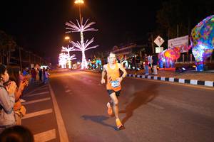 BIB: 40543
                            <button type="button" onclick="openModal(21283403)" class="btn btn-primary btn-sm float-right btn-popup" data-toggle="modal" data-target=".modal-high-quality">
                        <i class="fas fa-shopping-cart"></i> Add to Cart
                    </button>
                                            <button type="button" onclick="isThisMe(21283403, true)" class="btn btn-success btn-sm float-right btn-popup btn-isme hidden" data-toggle="tooltip" data-placement="bottom" title="นี่คือรูปของคุณใช่ไหม คลิกที่นี่เพื่อเอาเข้าอัลบั้ม">
                        <i class="fas fa-plus"></i> Add to album
                    </button>
                    <button type="button" onclick="isThisMe(21283403, false)" class="btn btn-warning btn-sm float-right btn-popup btn-isnotme hidden">
                        <i class="fas fa-ban"></i> Remove from album
                    </button>