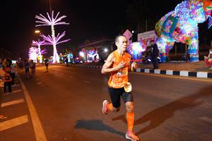 BIB: 2121
                            <button type="button" onclick="openModal(21297956)" class="btn btn-primary btn-sm float-right btn-popup" data-toggle="modal" data-target=".modal-high-quality">
                        <i class="fas fa-shopping-cart"></i> Add to Cart
                    </button>
                                            <button type="button" onclick="isThisMe(21297956, true)" class="btn btn-success btn-sm float-right btn-popup btn-isme hidden" data-toggle="tooltip" data-placement="bottom" title="นี่คือรูปของคุณใช่ไหม คลิกที่นี่เพื่อเอาเข้าอัลบั้ม">
                        <i class="fas fa-plus"></i> Add to album
                    </button>
                    <button type="button" onclick="isThisMe(21297956, false)" class="btn btn-warning btn-sm float-right btn-popup btn-isnotme hidden">
                        <i class="fas fa-ban"></i> Remove from album
                    </button>