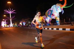 BIB: 42532
                            <button type="button" onclick="openModal(21286695)" class="btn btn-primary btn-sm float-right btn-popup" data-toggle="modal" data-target=".modal-high-quality">
                        <i class="fas fa-shopping-cart"></i> Add to Cart
                    </button>
                                            <button type="button" onclick="isThisMe(21286695, true)" class="btn btn-success btn-sm float-right btn-popup btn-isme hidden" data-toggle="tooltip" data-placement="bottom" title="นี่คือรูปของคุณใช่ไหม คลิกที่นี่เพื่อเอาเข้าอัลบั้ม">
                        <i class="fas fa-plus"></i> Add to album
                    </button>
                    <button type="button" onclick="isThisMe(21286695, false)" class="btn btn-warning btn-sm float-right btn-popup btn-isnotme hidden">
                        <i class="fas fa-ban"></i> Remove from album
                    </button>
