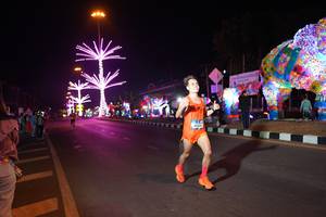 BIB: 41324
                            <button type="button" onclick="openModal(21292526)" class="btn btn-primary btn-sm float-right btn-popup" data-toggle="modal" data-target=".modal-high-quality">
                        <i class="fas fa-shopping-cart"></i> Add to Cart
                    </button>
                                            <button type="button" onclick="isThisMe(21292526, true)" class="btn btn-success btn-sm float-right btn-popup btn-isme hidden" data-toggle="tooltip" data-placement="bottom" title="นี่คือรูปของคุณใช่ไหม คลิกที่นี่เพื่อเอาเข้าอัลบั้ม">
                        <i class="fas fa-plus"></i> Add to album
                    </button>
                    <button type="button" onclick="isThisMe(21292526, false)" class="btn btn-warning btn-sm float-right btn-popup btn-isnotme hidden">
                        <i class="fas fa-ban"></i> Remove from album
                    </button>