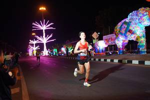 BIB: 40690
                            <button type="button" onclick="openModal(21286502)" class="btn btn-primary btn-sm float-right btn-popup" data-toggle="modal" data-target=".modal-high-quality">
                        <i class="fas fa-shopping-cart"></i> Add to Cart
                    </button>
                                            <button type="button" onclick="isThisMe(21286502, true)" class="btn btn-success btn-sm float-right btn-popup btn-isme hidden" data-toggle="tooltip" data-placement="bottom" title="นี่คือรูปของคุณใช่ไหม คลิกที่นี่เพื่อเอาเข้าอัลบั้ม">
                        <i class="fas fa-plus"></i> Add to album
                    </button>
                    <button type="button" onclick="isThisMe(21286502, false)" class="btn btn-warning btn-sm float-right btn-popup btn-isnotme hidden">
                        <i class="fas fa-ban"></i> Remove from album
                    </button>