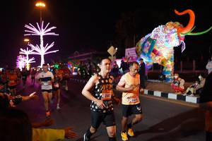 BIB: 218, 24529
                            <button type="button" onclick="openModal(21410303)" class="btn btn-primary btn-sm float-right btn-popup" data-toggle="modal" data-target=".modal-high-quality">
                        <i class="fas fa-shopping-cart"></i> Add to Cart
                    </button>
                                            <button type="button" onclick="isThisMe(21410303, true)" class="btn btn-success btn-sm float-right btn-popup btn-isme hidden" data-toggle="tooltip" data-placement="bottom" title="นี่คือรูปของคุณใช่ไหม คลิกที่นี่เพื่อเอาเข้าอัลบั้ม">
                        <i class="fas fa-plus"></i> Add to album
                    </button>
                    <button type="button" onclick="isThisMe(21410303, false)" class="btn btn-warning btn-sm float-right btn-popup btn-isnotme hidden">
                        <i class="fas fa-ban"></i> Remove from album
                    </button>