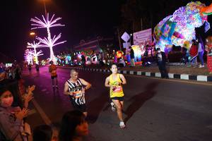 BIB: 20498
                            <button type="button" onclick="openModal(21302204)" class="btn btn-primary btn-sm float-right btn-popup" data-toggle="modal" data-target=".modal-high-quality">
                        <i class="fas fa-shopping-cart"></i> Add to Cart
                    </button>
                                            <button type="button" onclick="isThisMe(21302204, true)" class="btn btn-success btn-sm float-right btn-popup btn-isme hidden" data-toggle="tooltip" data-placement="bottom" title="นี่คือรูปของคุณใช่ไหม คลิกที่นี่เพื่อเอาเข้าอัลบั้ม">
                        <i class="fas fa-plus"></i> Add to album
                    </button>
                    <button type="button" onclick="isThisMe(21302204, false)" class="btn btn-warning btn-sm float-right btn-popup btn-isnotme hidden">
                        <i class="fas fa-ban"></i> Remove from album
                    </button>