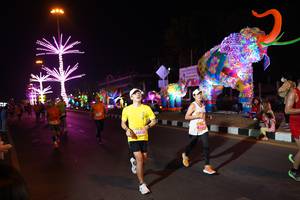 BIB: 222
                            <button type="button" onclick="openModal(21397511)" class="btn btn-primary btn-sm float-right btn-popup" data-toggle="modal" data-target=".modal-high-quality">
                        <i class="fas fa-shopping-cart"></i> Add to Cart
                    </button>
                                            <button type="button" onclick="isThisMe(21397511, true)" class="btn btn-success btn-sm float-right btn-popup btn-isme hidden" data-toggle="tooltip" data-placement="bottom" title="นี่คือรูปของคุณใช่ไหม คลิกที่นี่เพื่อเอาเข้าอัลบั้ม">
                        <i class="fas fa-plus"></i> Add to album
                    </button>
                    <button type="button" onclick="isThisMe(21397511, false)" class="btn btn-warning btn-sm float-right btn-popup btn-isnotme hidden">
                        <i class="fas fa-ban"></i> Remove from album
                    </button>