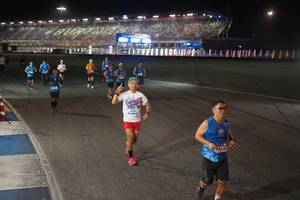 BIB: 421
                            <button type="button" onclick="openModal(19976123)" class="btn btn-primary btn-sm float-right btn-popup" data-toggle="modal" data-target=".modal-high-quality">
                        <i class="fas fa-shopping-cart"></i> Add to Cart
                    </button>
                                            <button type="button" onclick="isThisMe(19976123, true)" class="btn btn-success btn-sm float-right btn-popup btn-isme hidden" data-toggle="tooltip" data-placement="bottom" title="นี่คือรูปของคุณใช่ไหม คลิกที่นี่เพื่อเอาเข้าอัลบั้ม">
                        <i class="fas fa-plus"></i> Add to album
                    </button>
                    <button type="button" onclick="isThisMe(19976123, false)" class="btn btn-warning btn-sm float-right btn-popup btn-isnotme hidden">
                        <i class="fas fa-ban"></i> Remove from album
                    </button>