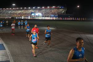 BIB: 
                            <button type="button" onclick="openModal(19975979)" class="btn btn-primary btn-sm float-right btn-popup" data-toggle="modal" data-target=".modal-high-quality">
                        <i class="fas fa-shopping-cart"></i> Add to Cart
                    </button>
                                            <button type="button" onclick="isThisMe(19975979, true)" class="btn btn-success btn-sm float-right btn-popup btn-isme hidden" data-toggle="tooltip" data-placement="bottom" title="นี่คือรูปของคุณใช่ไหม คลิกที่นี่เพื่อเอาเข้าอัลบั้ม">
                        <i class="fas fa-plus"></i> Add to album
                    </button>
                    <button type="button" onclick="isThisMe(19975979, false)" class="btn btn-warning btn-sm float-right btn-popup btn-isnotme hidden">
                        <i class="fas fa-ban"></i> Remove from album
                    </button>