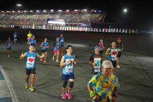 BIB: 42060, 200, 69415, 40824, 306
                            <button type="button" onclick="openModal(19975026)" class="btn btn-primary btn-sm float-right btn-popup" data-toggle="modal" data-target=".modal-high-quality">
                        <i class="fas fa-shopping-cart"></i> Add to Cart
                    </button>
                                            <button type="button" onclick="isThisMe(19975026, true)" class="btn btn-success btn-sm float-right btn-popup btn-isme hidden" data-toggle="tooltip" data-placement="bottom" title="นี่คือรูปของคุณใช่ไหม คลิกที่นี่เพื่อเอาเข้าอัลบั้ม">
                        <i class="fas fa-plus"></i> Add to album
                    </button>
                    <button type="button" onclick="isThisMe(19975026, false)" class="btn btn-warning btn-sm float-right btn-popup btn-isnotme hidden">
                        <i class="fas fa-ban"></i> Remove from album
                    </button>