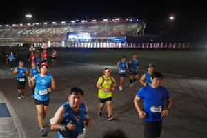 BIB: 40050, 44134
                            <button type="button" onclick="openModal(19970029)" class="btn btn-primary btn-sm float-right btn-popup" data-toggle="modal" data-target=".modal-high-quality">
                        <i class="fas fa-shopping-cart"></i> Add to Cart
                    </button>
                                            <button type="button" onclick="isThisMe(19970029, true)" class="btn btn-success btn-sm float-right btn-popup btn-isme hidden" data-toggle="tooltip" data-placement="bottom" title="นี่คือรูปของคุณใช่ไหม คลิกที่นี่เพื่อเอาเข้าอัลบั้ม">
                        <i class="fas fa-plus"></i> Add to album
                    </button>
                    <button type="button" onclick="isThisMe(19970029, false)" class="btn btn-warning btn-sm float-right btn-popup btn-isnotme hidden">
                        <i class="fas fa-ban"></i> Remove from album
                    </button>