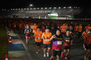 BIB: 24268, 24273
                            <button type="button" onclick="openModal(19962310)" class="btn btn-primary btn-sm float-right btn-popup" data-toggle="modal" data-target=".modal-high-quality">
                        <i class="fas fa-shopping-cart"></i> Add to Cart
                    </button>
                                            <button type="button" onclick="isThisMe(19962310, true)" class="btn btn-success btn-sm float-right btn-popup btn-isme hidden" data-toggle="tooltip" data-placement="bottom" title="นี่คือรูปของคุณใช่ไหม คลิกที่นี่เพื่อเอาเข้าอัลบั้ม">
                        <i class="fas fa-plus"></i> Add to album
                    </button>
                    <button type="button" onclick="isThisMe(19962310, false)" class="btn btn-warning btn-sm float-right btn-popup btn-isnotme hidden">
                        <i class="fas fa-ban"></i> Remove from album
                    </button>