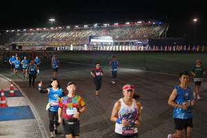 BIB: 82507, 45964
                            <button type="button" onclick="openModal(19969304)" class="btn btn-primary btn-sm float-right btn-popup" data-toggle="modal" data-target=".modal-high-quality">
                        <i class="fas fa-shopping-cart"></i> Add to Cart
                    </button>
                                            <button type="button" onclick="isThisMe(19969304, true)" class="btn btn-success btn-sm float-right btn-popup btn-isme hidden" data-toggle="tooltip" data-placement="bottom" title="นี่คือรูปของคุณใช่ไหม คลิกที่นี่เพื่อเอาเข้าอัลบั้ม">
                        <i class="fas fa-plus"></i> Add to album
                    </button>
                    <button type="button" onclick="isThisMe(19969304, false)" class="btn btn-warning btn-sm float-right btn-popup btn-isnotme hidden">
                        <i class="fas fa-ban"></i> Remove from album
                    </button>