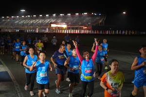 BIB: 10700, 10172, 150714, 14582
                            <button type="button" onclick="openModal(20019300)" class="btn btn-primary btn-sm float-right btn-popup" data-toggle="modal" data-target=".modal-high-quality">
                        <i class="fas fa-shopping-cart"></i> Add to Cart
                    </button>
                                            <button type="button" onclick="isThisMe(20019300, true)" class="btn btn-success btn-sm float-right btn-popup btn-isme hidden" data-toggle="tooltip" data-placement="bottom" title="นี่คือรูปของคุณใช่ไหม คลิกที่นี่เพื่อเอาเข้าอัลบั้ม">
                        <i class="fas fa-plus"></i> Add to album
                    </button>
                    <button type="button" onclick="isThisMe(20019300, false)" class="btn btn-warning btn-sm float-right btn-popup btn-isnotme hidden">
                        <i class="fas fa-ban"></i> Remove from album
                    </button>