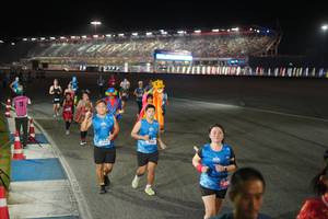 BIB: 
                            <button type="button" onclick="openModal(19971200)" class="btn btn-primary btn-sm float-right btn-popup" data-toggle="modal" data-target=".modal-high-quality">
                        <i class="fas fa-shopping-cart"></i> Add to Cart
                    </button>
                                            <button type="button" onclick="isThisMe(19971200, true)" class="btn btn-success btn-sm float-right btn-popup btn-isme hidden" data-toggle="tooltip" data-placement="bottom" title="นี่คือรูปของคุณใช่ไหม คลิกที่นี่เพื่อเอาเข้าอัลบั้ม">
                        <i class="fas fa-plus"></i> Add to album
                    </button>
                    <button type="button" onclick="isThisMe(19971200, false)" class="btn btn-warning btn-sm float-right btn-popup btn-isnotme hidden">
                        <i class="fas fa-ban"></i> Remove from album
                    </button>