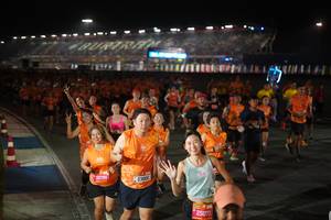 BIB: 28799, 23001, 25073
                            <button type="button" onclick="openModal(19957371)" class="btn btn-primary btn-sm float-right btn-popup" data-toggle="modal" data-target=".modal-high-quality">
                        <i class="fas fa-shopping-cart"></i> Add to Cart
                    </button>
                                            <button type="button" onclick="isThisMe(19957371, true)" class="btn btn-success btn-sm float-right btn-popup btn-isme hidden" data-toggle="tooltip" data-placement="bottom" title="นี่คือรูปของคุณใช่ไหม คลิกที่นี่เพื่อเอาเข้าอัลบั้ม">
                        <i class="fas fa-plus"></i> Add to album
                    </button>
                    <button type="button" onclick="isThisMe(19957371, false)" class="btn btn-warning btn-sm float-right btn-popup btn-isnotme hidden">
                        <i class="fas fa-ban"></i> Remove from album
                    </button>