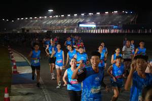 BIB: 9454, 13862, 11214, 1322
                            <button type="button" onclick="openModal(20024139)" class="btn btn-primary btn-sm float-right btn-popup" data-toggle="modal" data-target=".modal-high-quality">
                        <i class="fas fa-shopping-cart"></i> Add to Cart
                    </button>
                                            <button type="button" onclick="isThisMe(20024139, true)" class="btn btn-success btn-sm float-right btn-popup btn-isme hidden" data-toggle="tooltip" data-placement="bottom" title="นี่คือรูปของคุณใช่ไหม คลิกที่นี่เพื่อเอาเข้าอัลบั้ม">
                        <i class="fas fa-plus"></i> Add to album
                    </button>
                    <button type="button" onclick="isThisMe(20024139, false)" class="btn btn-warning btn-sm float-right btn-popup btn-isnotme hidden">
                        <i class="fas fa-ban"></i> Remove from album
                    </button>