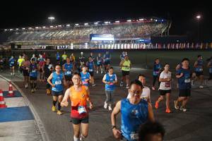 BIB: 420
                            <button type="button" onclick="openModal(19968024)" class="btn btn-primary btn-sm float-right btn-popup" data-toggle="modal" data-target=".modal-high-quality">
                        <i class="fas fa-shopping-cart"></i> Add to Cart
                    </button>
                                            <button type="button" onclick="isThisMe(19968024, true)" class="btn btn-success btn-sm float-right btn-popup btn-isme hidden" data-toggle="tooltip" data-placement="bottom" title="นี่คือรูปของคุณใช่ไหม คลิกที่นี่เพื่อเอาเข้าอัลบั้ม">
                        <i class="fas fa-plus"></i> Add to album
                    </button>
                    <button type="button" onclick="isThisMe(19968024, false)" class="btn btn-warning btn-sm float-right btn-popup btn-isnotme hidden">
                        <i class="fas fa-ban"></i> Remove from album
                    </button>