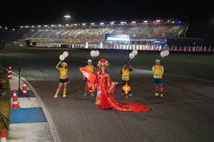 BIB: 711, 200
                            <button type="button" onclick="openModal(19980755)" class="btn btn-primary btn-sm float-right btn-popup" data-toggle="modal" data-target=".modal-high-quality">
                        <i class="fas fa-shopping-cart"></i> Add to Cart
                    </button>
                                            <button type="button" onclick="isThisMe(19980755, true)" class="btn btn-success btn-sm float-right btn-popup btn-isme hidden" data-toggle="tooltip" data-placement="bottom" title="นี่คือรูปของคุณใช่ไหม คลิกที่นี่เพื่อเอาเข้าอัลบั้ม">
                        <i class="fas fa-plus"></i> Add to album
                    </button>
                    <button type="button" onclick="isThisMe(19980755, false)" class="btn btn-warning btn-sm float-right btn-popup btn-isnotme hidden">
                        <i class="fas fa-ban"></i> Remove from album
                    </button>