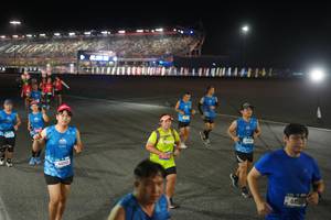 BIB: 40050
                            <button type="button" onclick="openModal(19970410)" class="btn btn-primary btn-sm float-right btn-popup" data-toggle="modal" data-target=".modal-high-quality">
                        <i class="fas fa-shopping-cart"></i> Add to Cart
                    </button>
                                            <button type="button" onclick="isThisMe(19970410, true)" class="btn btn-success btn-sm float-right btn-popup btn-isme hidden" data-toggle="tooltip" data-placement="bottom" title="นี่คือรูปของคุณใช่ไหม คลิกที่นี่เพื่อเอาเข้าอัลบั้ม">
                        <i class="fas fa-plus"></i> Add to album
                    </button>
                    <button type="button" onclick="isThisMe(19970410, false)" class="btn btn-warning btn-sm float-right btn-popup btn-isnotme hidden">
                        <i class="fas fa-ban"></i> Remove from album
                    </button>