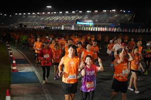 BIB: 63268, 63253, 22475
                            <button type="button" onclick="openModal(19963174)" class="btn btn-primary btn-sm float-right btn-popup" data-toggle="modal" data-target=".modal-high-quality">
                        <i class="fas fa-shopping-cart"></i> Add to Cart
                    </button>
                                            <button type="button" onclick="isThisMe(19963174, true)" class="btn btn-success btn-sm float-right btn-popup btn-isme hidden" data-toggle="tooltip" data-placement="bottom" title="นี่คือรูปของคุณใช่ไหม คลิกที่นี่เพื่อเอาเข้าอัลบั้ม">
                        <i class="fas fa-plus"></i> Add to album
                    </button>
                    <button type="button" onclick="isThisMe(19963174, false)" class="btn btn-warning btn-sm float-right btn-popup btn-isnotme hidden">
                        <i class="fas fa-ban"></i> Remove from album
                    </button>