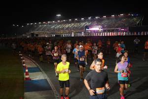 BIB: 401818, 22222, 2654
                            <button type="button" onclick="openModal(19917629)" class="btn btn-primary btn-sm float-right btn-popup" data-toggle="modal" data-target=".modal-high-quality">
                        <i class="fas fa-shopping-cart"></i> Add to Cart
                    </button>
                                            <button type="button" onclick="isThisMe(19917629, true)" class="btn btn-success btn-sm float-right btn-popup btn-isme hidden" data-toggle="tooltip" data-placement="bottom" title="นี่คือรูปของคุณใช่ไหม คลิกที่นี่เพื่อเอาเข้าอัลบั้ม">
                        <i class="fas fa-plus"></i> Add to album
                    </button>
                    <button type="button" onclick="isThisMe(19917629, false)" class="btn btn-warning btn-sm float-right btn-popup btn-isnotme hidden">
                        <i class="fas fa-ban"></i> Remove from album
                    </button>