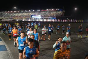 BIB: 4353
                            <button type="button" onclick="openModal(19967738)" class="btn btn-primary btn-sm float-right btn-popup" data-toggle="modal" data-target=".modal-high-quality">
                        <i class="fas fa-shopping-cart"></i> Add to Cart
                    </button>
                                            <button type="button" onclick="isThisMe(19967738, true)" class="btn btn-success btn-sm float-right btn-popup btn-isme hidden" data-toggle="tooltip" data-placement="bottom" title="นี่คือรูปของคุณใช่ไหม คลิกที่นี่เพื่อเอาเข้าอัลบั้ม">
                        <i class="fas fa-plus"></i> Add to album
                    </button>
                    <button type="button" onclick="isThisMe(19967738, false)" class="btn btn-warning btn-sm float-right btn-popup btn-isnotme hidden">
                        <i class="fas fa-ban"></i> Remove from album
                    </button>