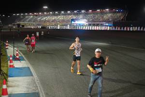 BIB: 700
                            <button type="button" onclick="openModal(19978188)" class="btn btn-primary btn-sm float-right btn-popup" data-toggle="modal" data-target=".modal-high-quality">
                        <i class="fas fa-shopping-cart"></i> Add to Cart
                    </button>
                                            <button type="button" onclick="isThisMe(19978188, true)" class="btn btn-success btn-sm float-right btn-popup btn-isme hidden" data-toggle="tooltip" data-placement="bottom" title="นี่คือรูปของคุณใช่ไหม คลิกที่นี่เพื่อเอาเข้าอัลบั้ม">
                        <i class="fas fa-plus"></i> Add to album
                    </button>
                    <button type="button" onclick="isThisMe(19978188, false)" class="btn btn-warning btn-sm float-right btn-popup btn-isnotme hidden">
                        <i class="fas fa-ban"></i> Remove from album
                    </button>