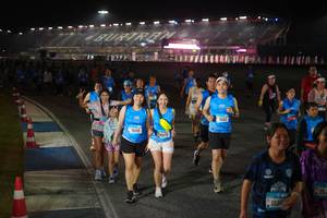 BIB: 76159, 76175, 76162, 1534, 152
                            <button type="button" onclick="openModal(20069629)" class="btn btn-primary btn-sm float-right btn-popup" data-toggle="modal" data-target=".modal-high-quality">
                        <i class="fas fa-shopping-cart"></i> Add to Cart
                    </button>
                                            <button type="button" onclick="isThisMe(20069629, true)" class="btn btn-success btn-sm float-right btn-popup btn-isme hidden" data-toggle="tooltip" data-placement="bottom" title="นี่คือรูปของคุณใช่ไหม คลิกที่นี่เพื่อเอาเข้าอัลบั้ม">
                        <i class="fas fa-plus"></i> Add to album
                    </button>
                    <button type="button" onclick="isThisMe(20069629, false)" class="btn btn-warning btn-sm float-right btn-popup btn-isnotme hidden">
                        <i class="fas fa-ban"></i> Remove from album
                    </button>