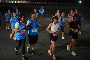BIB: 7714440, 72113, 72104, 13137, 15204
                            <button type="button" onclick="openModal(20071457)" class="btn btn-primary btn-sm float-right btn-popup" data-toggle="modal" data-target=".modal-high-quality">
                        <i class="fas fa-shopping-cart"></i> Add to Cart
                    </button>
                                            <button type="button" onclick="isThisMe(20071457, true)" class="btn btn-success btn-sm float-right btn-popup btn-isme hidden" data-toggle="tooltip" data-placement="bottom" title="นี่คือรูปของคุณใช่ไหม คลิกที่นี่เพื่อเอาเข้าอัลบั้ม">
                        <i class="fas fa-plus"></i> Add to album
                    </button>
                    <button type="button" onclick="isThisMe(20071457, false)" class="btn btn-warning btn-sm float-right btn-popup btn-isnotme hidden">
                        <i class="fas fa-ban"></i> Remove from album
                    </button>