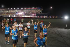 BIB: 435, 40180
                            <button type="button" onclick="openModal(19972900)" class="btn btn-primary btn-sm float-right btn-popup" data-toggle="modal" data-target=".modal-high-quality">
                        <i class="fas fa-shopping-cart"></i> Add to Cart
                    </button>
                                            <button type="button" onclick="isThisMe(19972900, true)" class="btn btn-success btn-sm float-right btn-popup btn-isme hidden" data-toggle="tooltip" data-placement="bottom" title="นี่คือรูปของคุณใช่ไหม คลิกที่นี่เพื่อเอาเข้าอัลบั้ม">
                        <i class="fas fa-plus"></i> Add to album
                    </button>
                    <button type="button" onclick="isThisMe(19972900, false)" class="btn btn-warning btn-sm float-right btn-popup btn-isnotme hidden">
                        <i class="fas fa-ban"></i> Remove from album
                    </button>