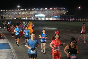 BIB: 42024, 45985, 45053
                            <button type="button" onclick="openModal(19971167)" class="btn btn-primary btn-sm float-right btn-popup" data-toggle="modal" data-target=".modal-high-quality">
                        <i class="fas fa-shopping-cart"></i> Add to Cart
                    </button>
                                            <button type="button" onclick="isThisMe(19971167, true)" class="btn btn-success btn-sm float-right btn-popup btn-isme hidden" data-toggle="tooltip" data-placement="bottom" title="นี่คือรูปของคุณใช่ไหม คลิกที่นี่เพื่อเอาเข้าอัลบั้ม">
                        <i class="fas fa-plus"></i> Add to album
                    </button>
                    <button type="button" onclick="isThisMe(19971167, false)" class="btn btn-warning btn-sm float-right btn-popup btn-isnotme hidden">
                        <i class="fas fa-ban"></i> Remove from album
                    </button>