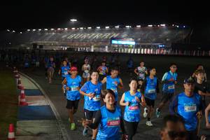 BIB: 82105, 14085, 11269
                            <button type="button" onclick="openModal(20014318)" class="btn btn-primary btn-sm float-right btn-popup" data-toggle="modal" data-target=".modal-high-quality">
                        <i class="fas fa-shopping-cart"></i> Add to Cart
                    </button>
                                            <button type="button" onclick="isThisMe(20014318, true)" class="btn btn-success btn-sm float-right btn-popup btn-isme hidden" data-toggle="tooltip" data-placement="bottom" title="นี่คือรูปของคุณใช่ไหม คลิกที่นี่เพื่อเอาเข้าอัลบั้ม">
                        <i class="fas fa-plus"></i> Add to album
                    </button>
                    <button type="button" onclick="isThisMe(20014318, false)" class="btn btn-warning btn-sm float-right btn-popup btn-isnotme hidden">
                        <i class="fas fa-ban"></i> Remove from album
                    </button>