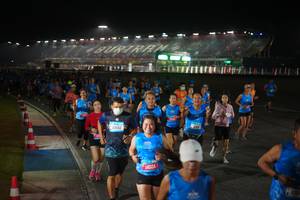 BIB: 10592, 14024, 108
                            <button type="button" onclick="openModal(20021247)" class="btn btn-primary btn-sm float-right btn-popup" data-toggle="modal" data-target=".modal-high-quality">
                        <i class="fas fa-shopping-cart"></i> Add to Cart
                    </button>
                                            <button type="button" onclick="isThisMe(20021247, true)" class="btn btn-success btn-sm float-right btn-popup btn-isme hidden" data-toggle="tooltip" data-placement="bottom" title="นี่คือรูปของคุณใช่ไหม คลิกที่นี่เพื่อเอาเข้าอัลบั้ม">
                        <i class="fas fa-plus"></i> Add to album
                    </button>
                    <button type="button" onclick="isThisMe(20021247, false)" class="btn btn-warning btn-sm float-right btn-popup btn-isnotme hidden">
                        <i class="fas fa-ban"></i> Remove from album
                    </button>