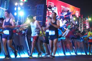 BIB: 
                            <button type="button" onclick="openModal(20176078)" class="btn btn-primary btn-sm float-right btn-popup" data-toggle="modal" data-target=".modal-high-quality">
                        <i class="fas fa-shopping-cart"></i> Add to Cart
                    </button>
                                            <button type="button" onclick="isThisMe(20176078, true)" class="btn btn-success btn-sm float-right btn-popup btn-isme hidden" data-toggle="tooltip" data-placement="bottom" title="นี่คือรูปของคุณใช่ไหม คลิกที่นี่เพื่อเอาเข้าอัลบั้ม">
                        <i class="fas fa-plus"></i> Add to album
                    </button>
                    <button type="button" onclick="isThisMe(20176078, false)" class="btn btn-warning btn-sm float-right btn-popup btn-isnotme hidden">
                        <i class="fas fa-ban"></i> Remove from album
                    </button>