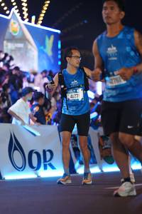 BIB: 1130, 41275, 2761
                            <button type="button" onclick="openModal(20150572)" class="btn btn-primary btn-sm float-right btn-popup" data-toggle="modal" data-target=".modal-high-quality">
                        <i class="fas fa-shopping-cart"></i> Add to Cart
                    </button>
                                            <button type="button" onclick="isThisMe(20150572, true)" class="btn btn-success btn-sm float-right btn-popup btn-isme hidden" data-toggle="tooltip" data-placement="bottom" title="นี่คือรูปของคุณใช่ไหม คลิกที่นี่เพื่อเอาเข้าอัลบั้ม">
                        <i class="fas fa-plus"></i> Add to album
                    </button>
                    <button type="button" onclick="isThisMe(20150572, false)" class="btn btn-warning btn-sm float-right btn-popup btn-isnotme hidden">
                        <i class="fas fa-ban"></i> Remove from album
                    </button>