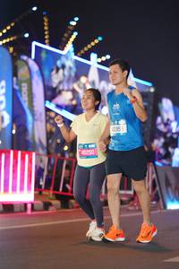 BIB: 45250, 200, 40955
                            <button type="button" onclick="openModal(20124302)" class="btn btn-primary btn-sm float-right btn-popup" data-toggle="modal" data-target=".modal-high-quality">
                        <i class="fas fa-shopping-cart"></i> Add to Cart
                    </button>
                                            <button type="button" onclick="isThisMe(20124302, true)" class="btn btn-success btn-sm float-right btn-popup btn-isme hidden" data-toggle="tooltip" data-placement="bottom" title="นี่คือรูปของคุณใช่ไหม คลิกที่นี่เพื่อเอาเข้าอัลบั้ม">
                        <i class="fas fa-plus"></i> Add to album
                    </button>
                    <button type="button" onclick="isThisMe(20124302, false)" class="btn btn-warning btn-sm float-right btn-popup btn-isnotme hidden">
                        <i class="fas fa-ban"></i> Remove from album
                    </button>