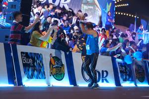 BIB: 5855, 000
                            <button type="button" onclick="openModal(20175275)" class="btn btn-primary btn-sm float-right btn-popup" data-toggle="modal" data-target=".modal-high-quality">
                        <i class="fas fa-shopping-cart"></i> Add to Cart
                    </button>
                                            <button type="button" onclick="isThisMe(20175275, true)" class="btn btn-success btn-sm float-right btn-popup btn-isme hidden" data-toggle="tooltip" data-placement="bottom" title="นี่คือรูปของคุณใช่ไหม คลิกที่นี่เพื่อเอาเข้าอัลบั้ม">
                        <i class="fas fa-plus"></i> Add to album
                    </button>
                    <button type="button" onclick="isThisMe(20175275, false)" class="btn btn-warning btn-sm float-right btn-popup btn-isnotme hidden">
                        <i class="fas fa-ban"></i> Remove from album
                    </button>