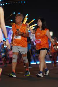 BIB: 24115, 0000000, 0000, 26969
                            <button type="button" onclick="openModal(20122129)" class="btn btn-primary btn-sm float-right btn-popup" data-toggle="modal" data-target=".modal-high-quality">
                        <i class="fas fa-shopping-cart"></i> Add to Cart
                    </button>
                                            <button type="button" onclick="isThisMe(20122129, true)" class="btn btn-success btn-sm float-right btn-popup btn-isme hidden" data-toggle="tooltip" data-placement="bottom" title="นี่คือรูปของคุณใช่ไหม คลิกที่นี่เพื่อเอาเข้าอัลบั้ม">
                        <i class="fas fa-plus"></i> Add to album
                    </button>
                    <button type="button" onclick="isThisMe(20122129, false)" class="btn btn-warning btn-sm float-right btn-popup btn-isnotme hidden">
                        <i class="fas fa-ban"></i> Remove from album
                    </button>
