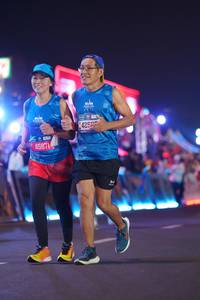 BIB: 458714, 2011, 4250
                            <button type="button" onclick="openModal(20182123)" class="btn btn-primary btn-sm float-right btn-popup" data-toggle="modal" data-target=".modal-high-quality">
                        <i class="fas fa-shopping-cart"></i> Add to Cart
                    </button>
                                            <button type="button" onclick="isThisMe(20182123, true)" class="btn btn-success btn-sm float-right btn-popup btn-isme hidden" data-toggle="tooltip" data-placement="bottom" title="นี่คือรูปของคุณใช่ไหม คลิกที่นี่เพื่อเอาเข้าอัลบั้ม">
                        <i class="fas fa-plus"></i> Add to album
                    </button>
                    <button type="button" onclick="isThisMe(20182123, false)" class="btn btn-warning btn-sm float-right btn-popup btn-isnotme hidden">
                        <i class="fas fa-ban"></i> Remove from album
                    </button>