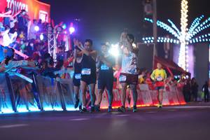 BIB: 125, 152
                            <button type="button" onclick="openModal(20175793)" class="btn btn-primary btn-sm float-right btn-popup" data-toggle="modal" data-target=".modal-high-quality">
                        <i class="fas fa-shopping-cart"></i> Add to Cart
                    </button>
                                            <button type="button" onclick="isThisMe(20175793, true)" class="btn btn-success btn-sm float-right btn-popup btn-isme hidden" data-toggle="tooltip" data-placement="bottom" title="นี่คือรูปของคุณใช่ไหม คลิกที่นี่เพื่อเอาเข้าอัลบั้ม">
                        <i class="fas fa-plus"></i> Add to album
                    </button>
                    <button type="button" onclick="isThisMe(20175793, false)" class="btn btn-warning btn-sm float-right btn-popup btn-isnotme hidden">
                        <i class="fas fa-ban"></i> Remove from album
                    </button>