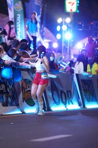 BIB: 855, 030, 774, 4412
                            <button type="button" onclick="openModal(20180603)" class="btn btn-primary btn-sm float-right btn-popup" data-toggle="modal" data-target=".modal-high-quality">
                        <i class="fas fa-shopping-cart"></i> Add to Cart
                    </button>
                                            <button type="button" onclick="isThisMe(20180603, true)" class="btn btn-success btn-sm float-right btn-popup btn-isme hidden" data-toggle="tooltip" data-placement="bottom" title="นี่คือรูปของคุณใช่ไหม คลิกที่นี่เพื่อเอาเข้าอัลบั้ม">
                        <i class="fas fa-plus"></i> Add to album
                    </button>
                    <button type="button" onclick="isThisMe(20180603, false)" class="btn btn-warning btn-sm float-right btn-popup btn-isnotme hidden">
                        <i class="fas fa-ban"></i> Remove from album
                    </button>