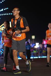 BIB: 25910, 22504
                            <button type="button" onclick="openModal(20112523)" class="btn btn-primary btn-sm float-right btn-popup" data-toggle="modal" data-target=".modal-high-quality">
                        <i class="fas fa-shopping-cart"></i> Add to Cart
                    </button>
                                            <button type="button" onclick="isThisMe(20112523, true)" class="btn btn-success btn-sm float-right btn-popup btn-isme hidden" data-toggle="tooltip" data-placement="bottom" title="นี่คือรูปของคุณใช่ไหม คลิกที่นี่เพื่อเอาเข้าอัลบั้ม">
                        <i class="fas fa-plus"></i> Add to album
                    </button>
                    <button type="button" onclick="isThisMe(20112523, false)" class="btn btn-warning btn-sm float-right btn-popup btn-isnotme hidden">
                        <i class="fas fa-ban"></i> Remove from album
                    </button>