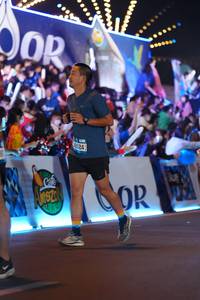 BIB: 1820, 2024
                            <button type="button" onclick="openModal(20177281)" class="btn btn-primary btn-sm float-right btn-popup" data-toggle="modal" data-target=".modal-high-quality">
                        <i class="fas fa-shopping-cart"></i> Add to Cart
                    </button>
                                            <button type="button" onclick="isThisMe(20177281, true)" class="btn btn-success btn-sm float-right btn-popup btn-isme hidden" data-toggle="tooltip" data-placement="bottom" title="นี่คือรูปของคุณใช่ไหม คลิกที่นี่เพื่อเอาเข้าอัลบั้ม">
                        <i class="fas fa-plus"></i> Add to album
                    </button>
                    <button type="button" onclick="isThisMe(20177281, false)" class="btn btn-warning btn-sm float-right btn-popup btn-isnotme hidden">
                        <i class="fas fa-ban"></i> Remove from album
                    </button>