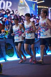 BIB: 41093, 40021, 43786
                            <button type="button" onclick="openModal(20140962)" class="btn btn-primary btn-sm float-right btn-popup" data-toggle="modal" data-target=".modal-high-quality">
                        <i class="fas fa-shopping-cart"></i> Add to Cart
                    </button>
                                            <button type="button" onclick="isThisMe(20140962, true)" class="btn btn-success btn-sm float-right btn-popup btn-isme hidden" data-toggle="tooltip" data-placement="bottom" title="นี่คือรูปของคุณใช่ไหม คลิกที่นี่เพื่อเอาเข้าอัลบั้ม">
                        <i class="fas fa-plus"></i> Add to album
                    </button>
                    <button type="button" onclick="isThisMe(20140962, false)" class="btn btn-warning btn-sm float-right btn-popup btn-isnotme hidden">
                        <i class="fas fa-ban"></i> Remove from album
                    </button>